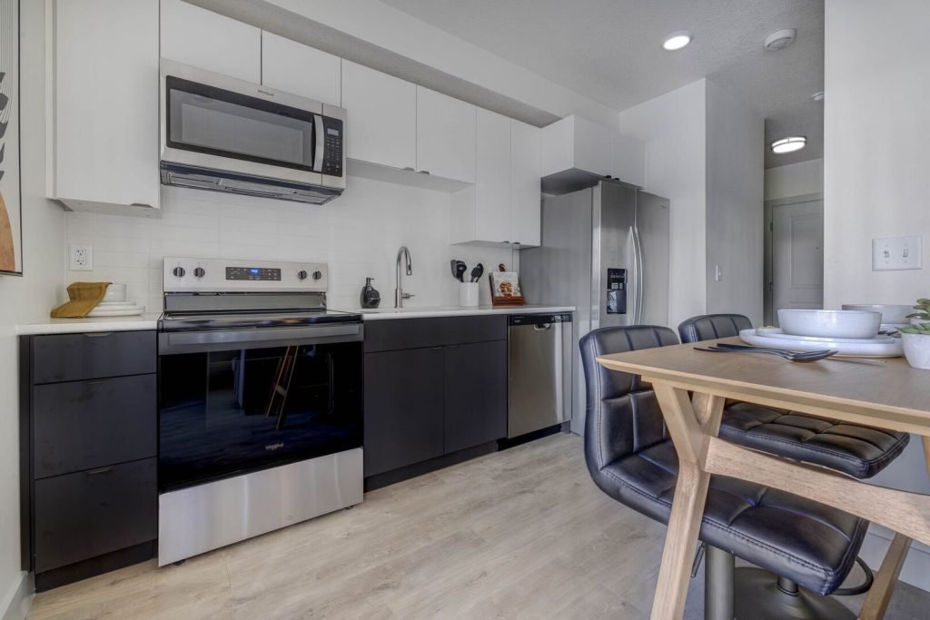 4800 Loft Apts